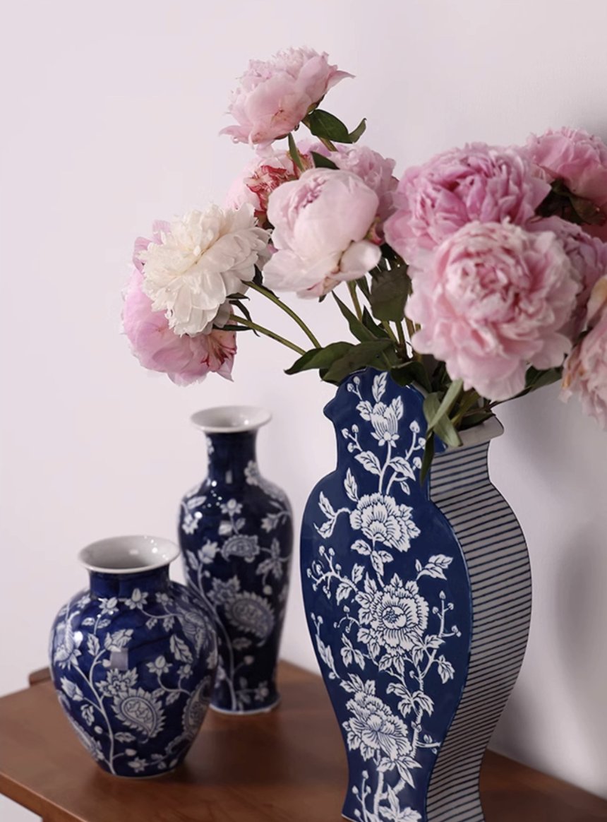 Jingdezhen Blue and White Porcelain Double - Sided Vase - Mulantique